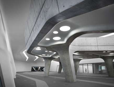 Zaha Hadid Architects, "Dongdaemun Design Plaza (DDP)." Photo: Virgile Simon BERTRAND.
