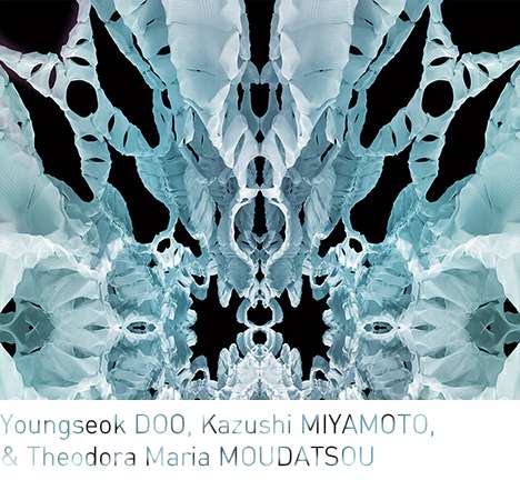 Youngseok DOO, Kazushi MIYAMOTO, & Theodora Maria MOUDATSOU, "Augmented Skin." Interior. Youngseok DOO, Kazushi MIYAMOTO, & Theodora Maria MOUDATSOU, "Augmented Skin." Interior.